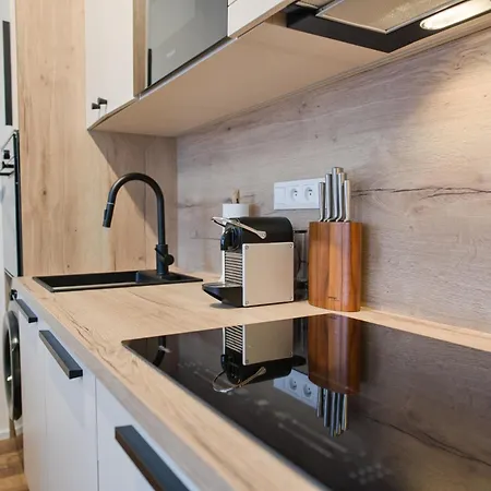 Bohemian Glow Of Krumlov *