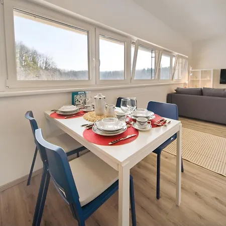 Bohemian Glow Of Krumlov Apartman